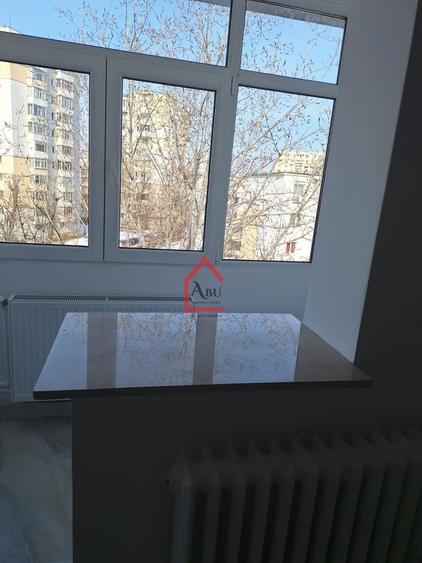 Apartament cu 3 camere nedecomandat în Alexandru cel Bun