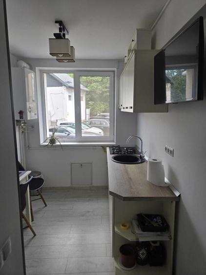 Apartament cu 2 camere semidecomandat în Central