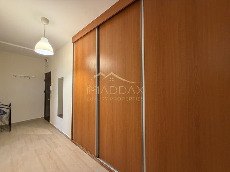 Apartament cu 3 camere circular, mobilat în Dorobanți