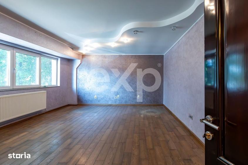 Spațiu comercial, de 400 mp, în Calea Moinești