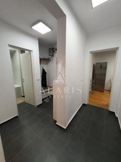 Apartament cu 3 camere decomandat, mobilat în Complex Studențesc