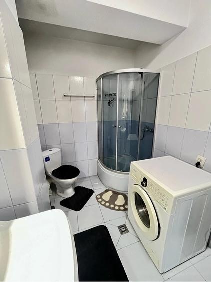 Garsonieră decomandată în Rahova