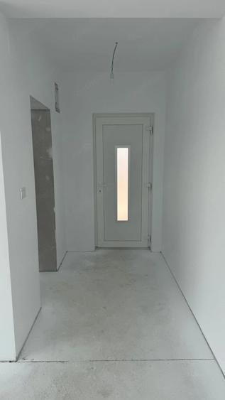 Casă cu 1 camere cu Teren 526 Mp în Centura