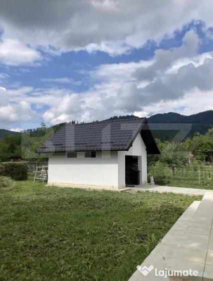 Casă cu 5 camere cu Teren 1349 Mp în Central
