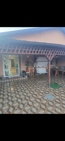 Casă cu 2 camere în Central
