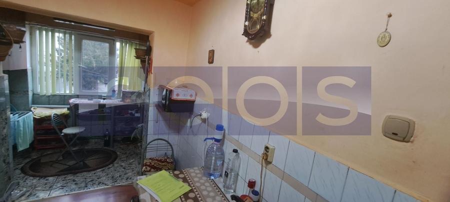 Apartament cu 4 camere decomandat în Ultracentral