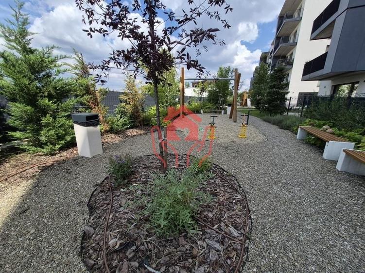 Apartament cu 3 camere decomandat, mobilat în Doamna Ghica
