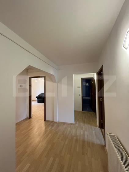 Apartament cu 4 camere decomandat, mobilat în Câmpia Turzii