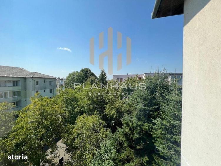 Apartament cu 3 camere decomandat în Central