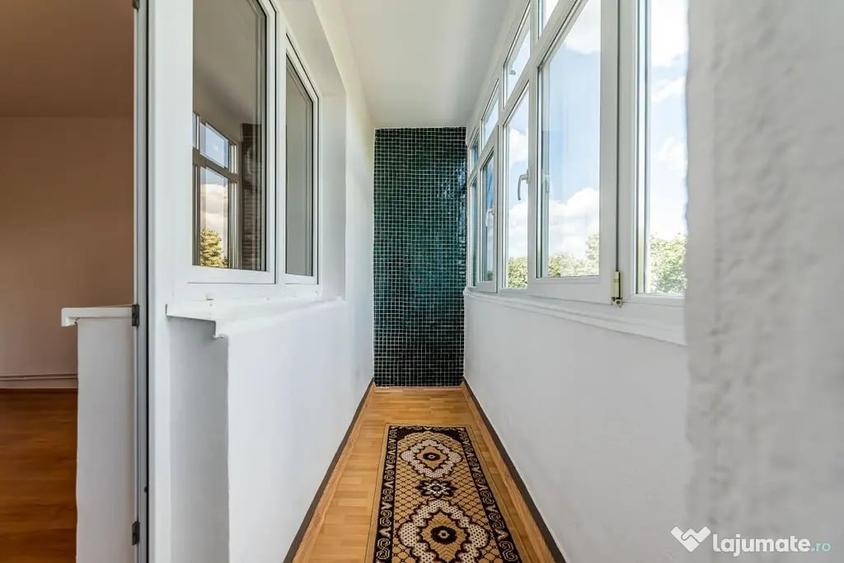 Apartament cu 2 camere semidecomandat în Ultracentral