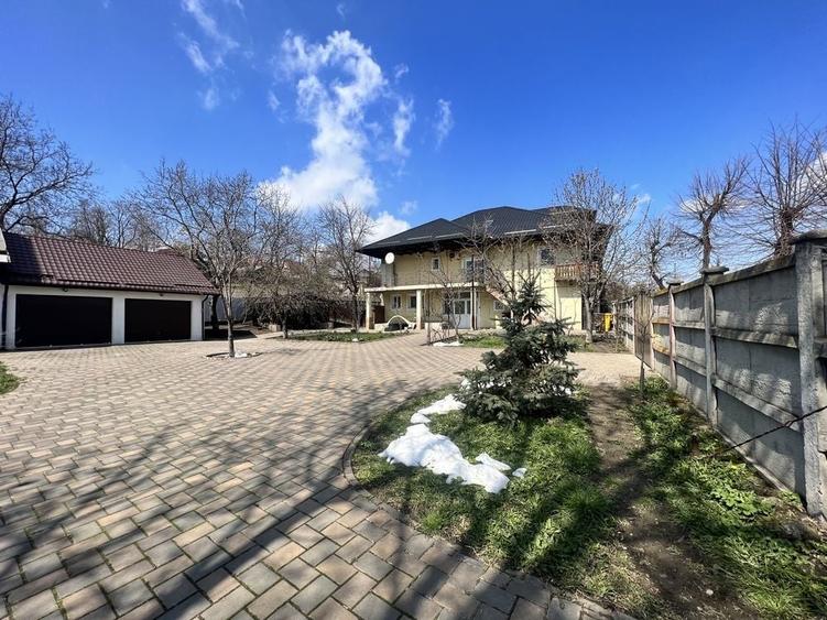 Casă cu 4 camere în Pașcani