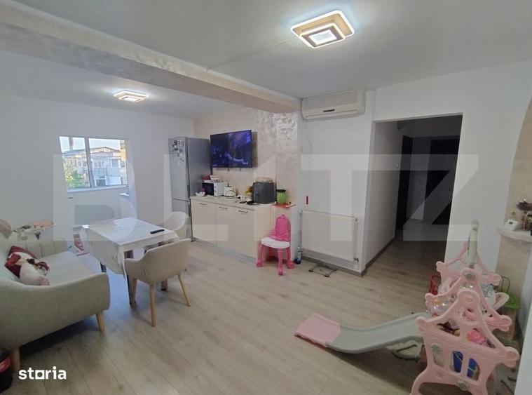 Apartament cu 3 camere decomandat în 1 Mai