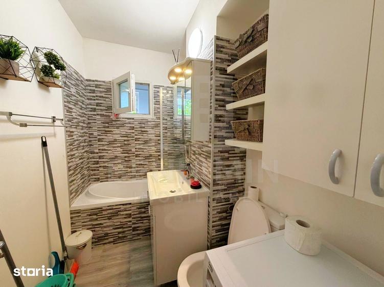 Apartament cu 3 camere decomandat în Florilor