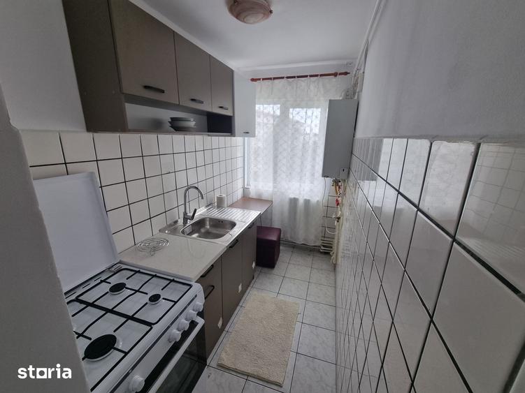 Apartament cu 2 camere, mobilat în Km 4