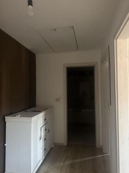 Apartament cu 3 camere în Calea Urseni