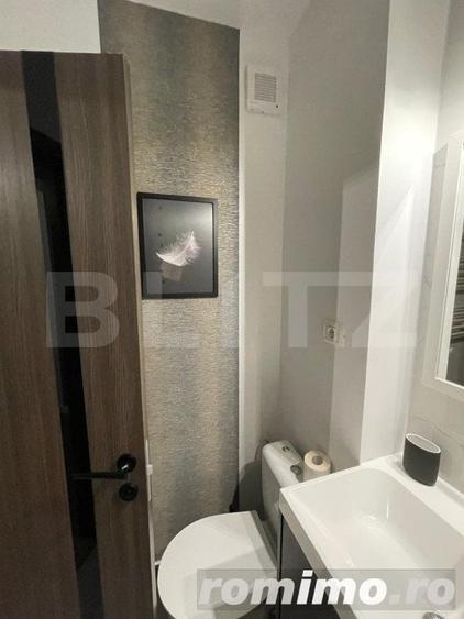 Apartament cu 2 camere decomandat în P-ța Victoriei