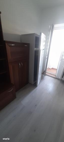 Garsonieră în Sărărie