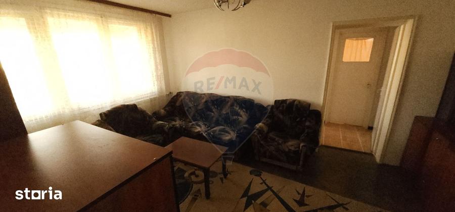 Apartament cu 2 camere semidecomandat în Kiseleff