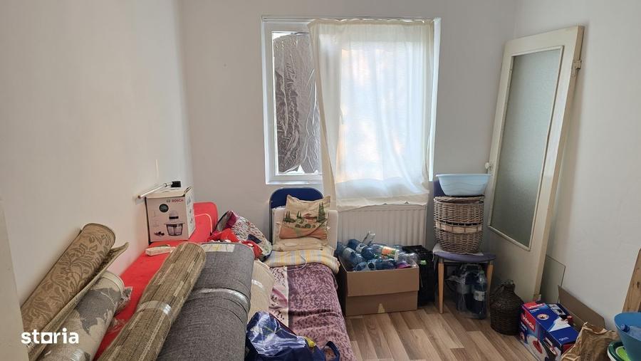 Vand apartament 3 camere semidecomandat in Deva, Micro 15, etaj 3, - 6