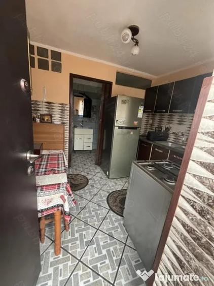 Aparatorii patriei blandesti la curte - Bucuresti (Bucuresti-Ilfov) - 1