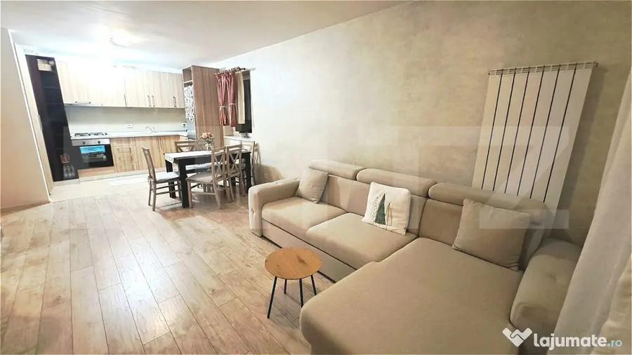 Apartament cu 2 camere semidecomandat, mobilat în Central