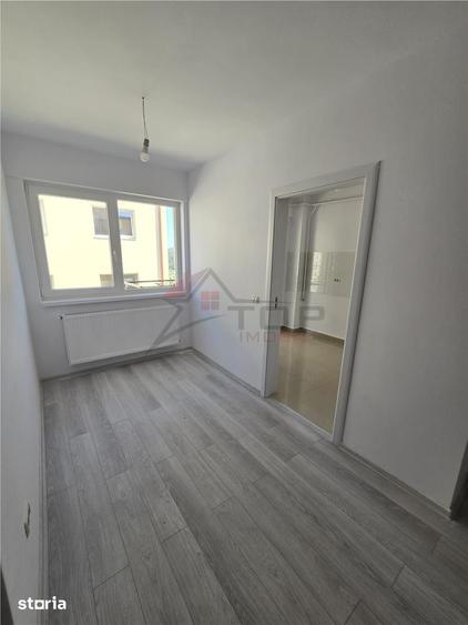 Garsonieră decomandată în Valea Lupului
