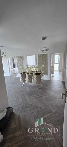 Apartament cu 3 camere semidecomandat, mobilat în Sopor