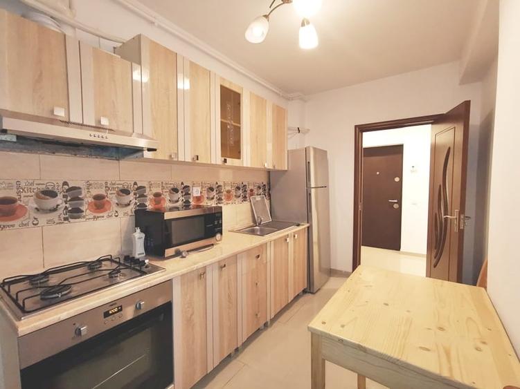 Inchiriere Gars bloc nou la et 2 cu centrala proprie,la metrou Lujerului 10 min - 17