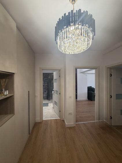 Apartament cu 2 camere decomandat în Exterior Vest