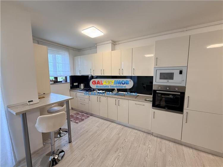 Apartament cu 3 camere semidecomandat, mobilat în Albert