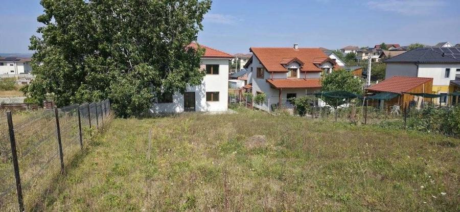 Locul in care incepe povestea ta | Casa individuala in Dezmir| teren 700mp! - 1