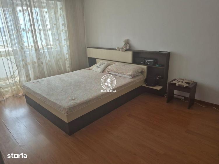 Apartament cu 3 camere decomandat în Păcurari