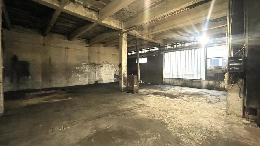 Spațiu comercial, de 216 mp, în Iris
