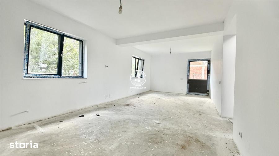 Casă cu 4 camere cu Teren 450 Mp în Central