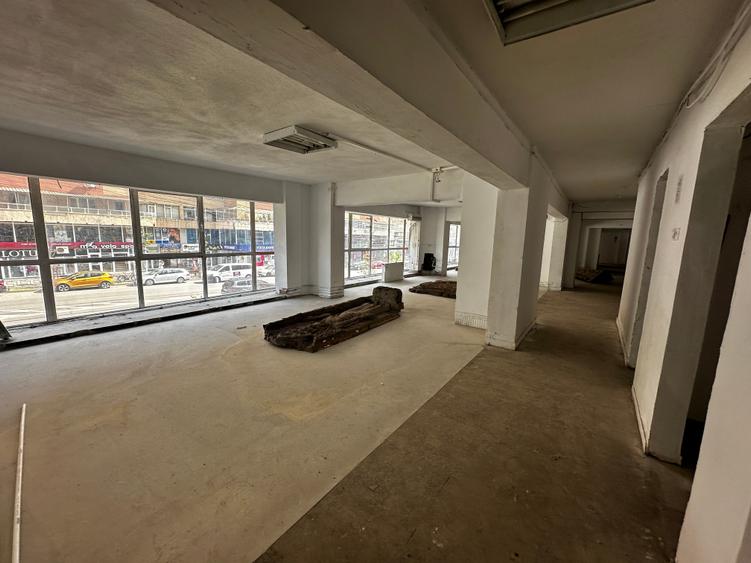 Spatiu comercial de inchiriat Gara - 1