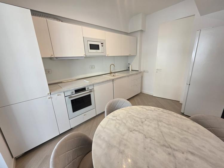 3 camere LUX - terasă 33 mp | Cortina North -Faza 1 |  parcare - 16