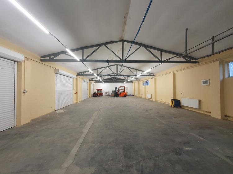 Spațiu industrial, de 430 mp, în Hărmanului