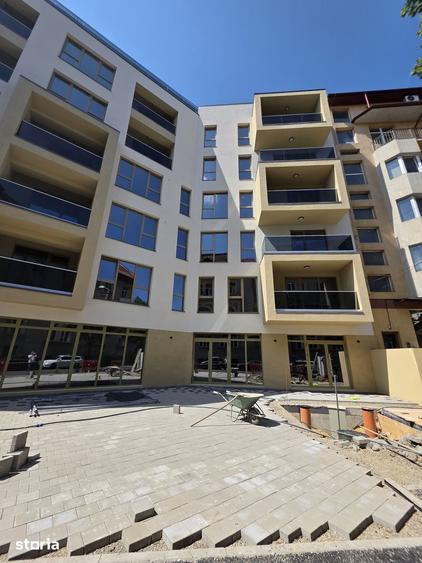 Spațiu comercial, de 38 mp, în Central