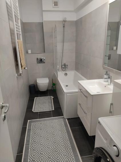 Garsonieră decomandată în Podu Roș