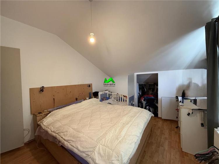 Apartament cu 3 camere decomandat în Șelimbăr — fotografia 1
