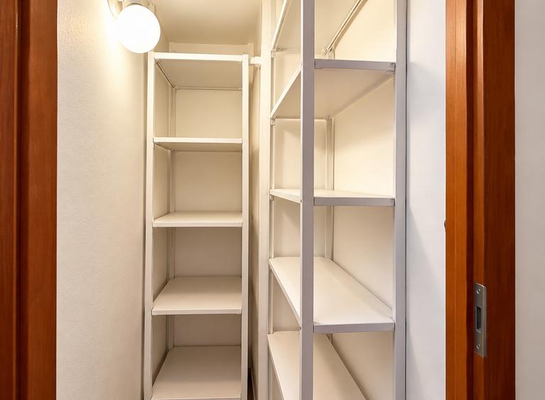 Apartament cu 2 camere decomandat în Dorobanți