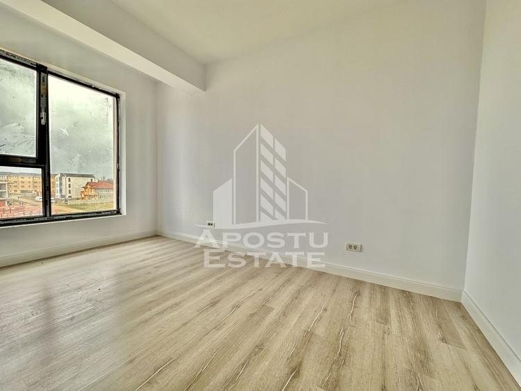 Apartament cu 3 camere semidecomandat în Giroc — fotografia 3