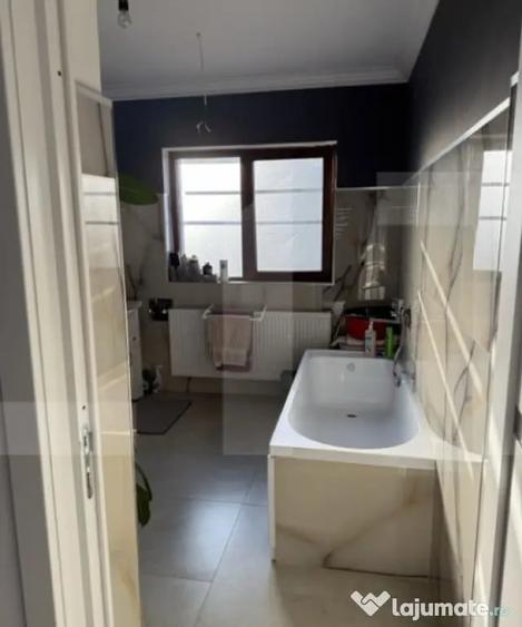 Casă cu 2 camere cu Teren 650 Mp în Central