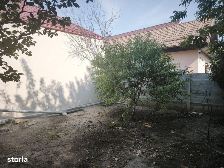 Casă cu 3 camere în Micro 3