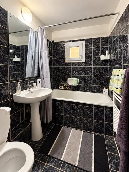 Apartament cu 3 camere decomandat, mobilat în Plopilor
