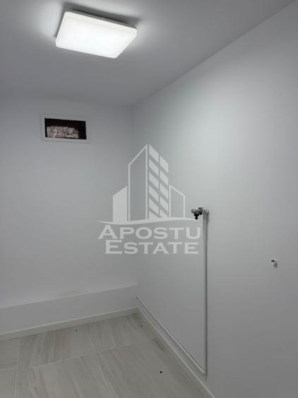 Casă individuală cu 8 camere cu Canalizare în Fabric
