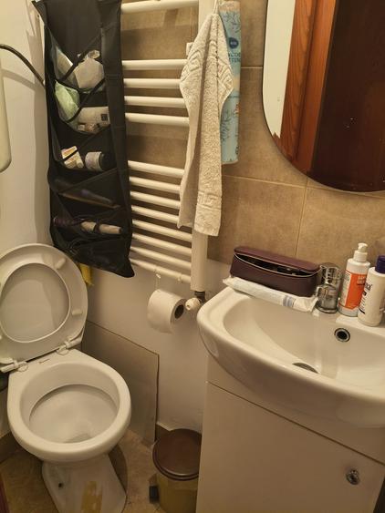 Apartament cu 3 camere nedecomandat în Floreasca