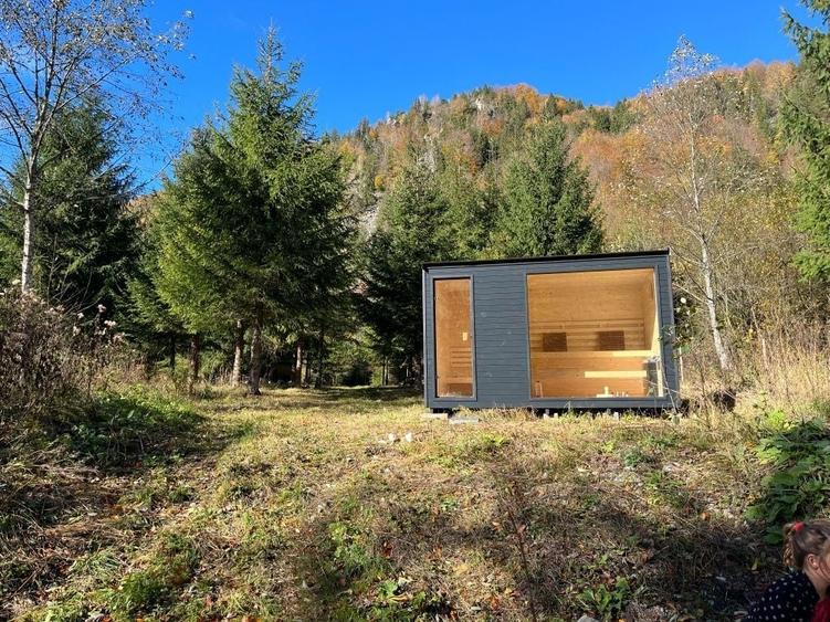 Casă cu 3 camere cu Teren 1500 Mp în Vale