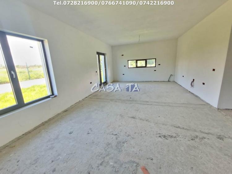 Casă individuală cu 4 camere cu Teren 400 Mp în Centura Narciselor