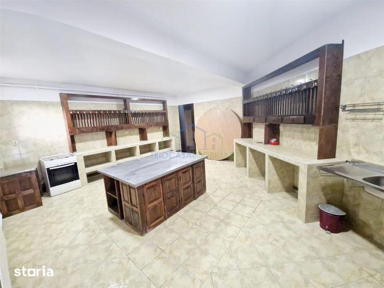 Spațiu comercial, de 714 mp, în Eșelnița